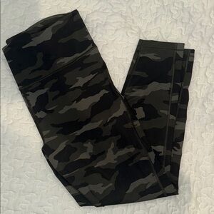 Athleta Women’s Camo Leggings